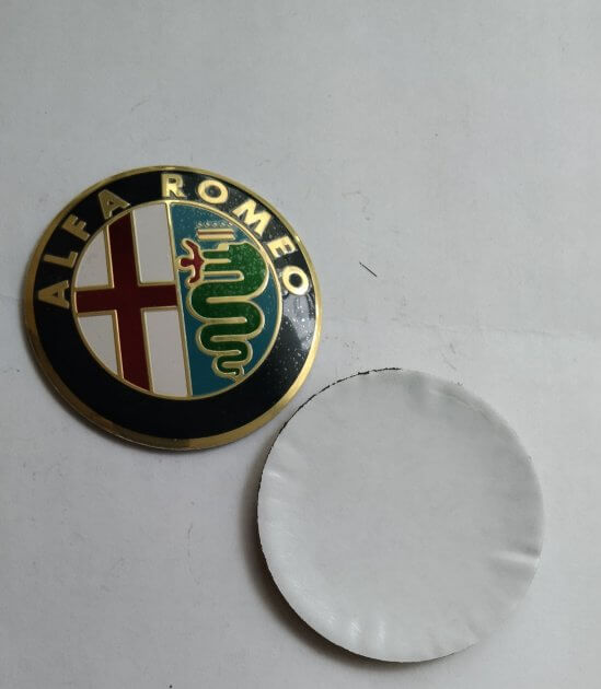 Наклейки для колпаков Alfa Romeo