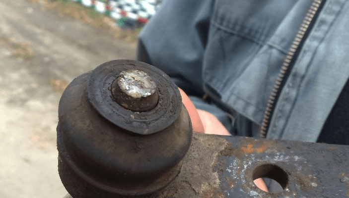 Відновлення кульових опор